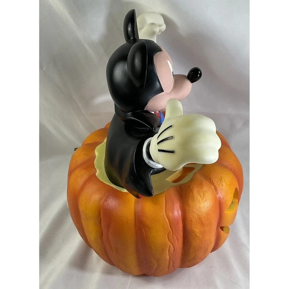 Disney Mickey Mouse Vampire Halloween Light Up Jack-o-Lantern 1996 Pumpkin